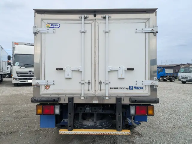 いすゞ エルフ TPG-NHR85AN(2WD)の写真7