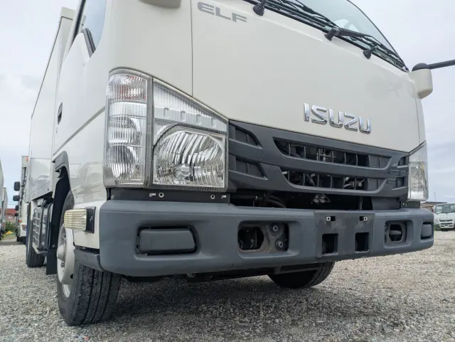 いすゞ エルフ TPG-NHR85AN(2WD)の写真27