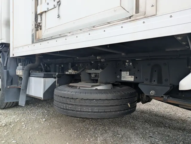 いすゞ エルフ TPG-NHR85AN(2WD)の写真29