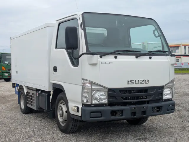 いすゞ エルフ TPG-NHR85AN(2WD)の写真2