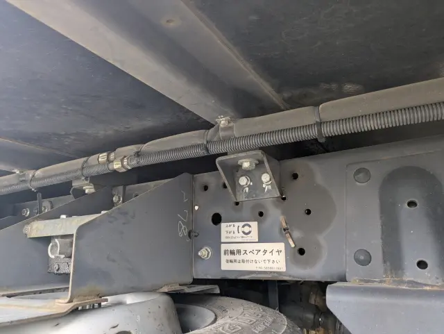 いすゞ エルフ TPG-NHR85AN(2WD)の写真32