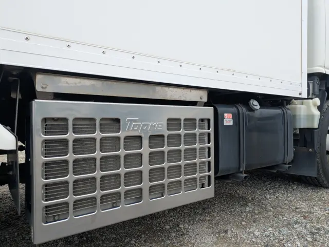 いすゞ エルフ TPG-NHR85AN(2WD)の写真39