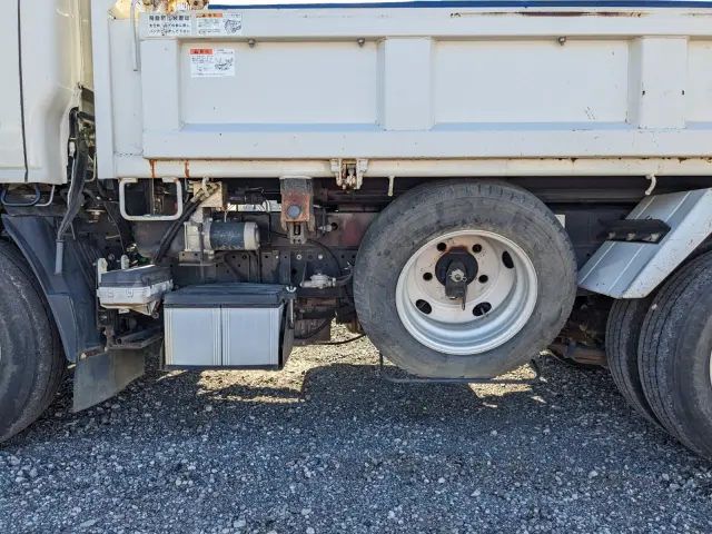 いすゞ エルフ TPG-NKR85AN(2WD)の写真19