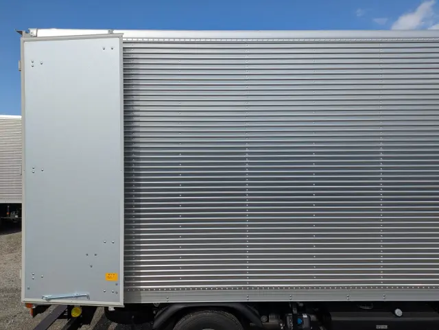 三菱 キャンター 2RG-FEA20(2WD)の写真34