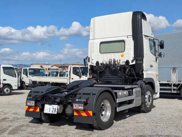 日野 プロフィア 2WG-SH1EDGG(2WD)の写真4
