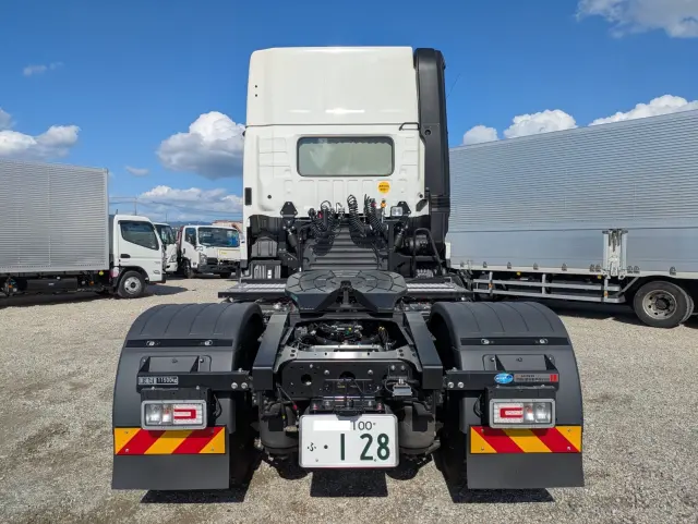 日野 プロフィア 2WG-SH1EDGG(2WD)の写真5