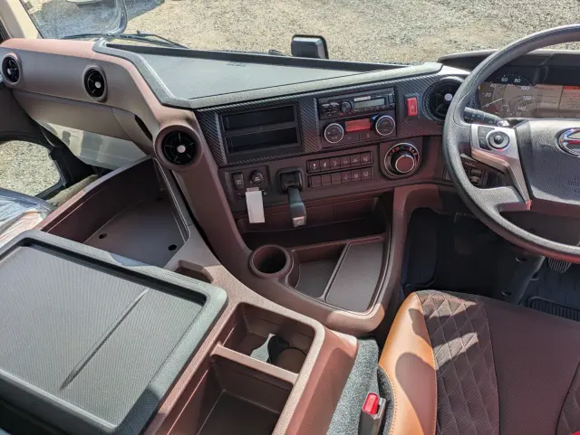 日野 プロフィア 2WG-SH1EDGG(2WD)の写真25