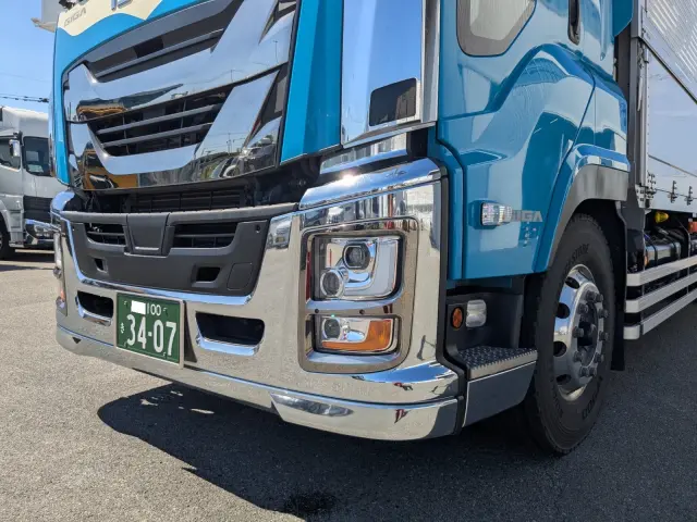いすゞ ギガ 2PG-CYL77D(6x2)の写真28