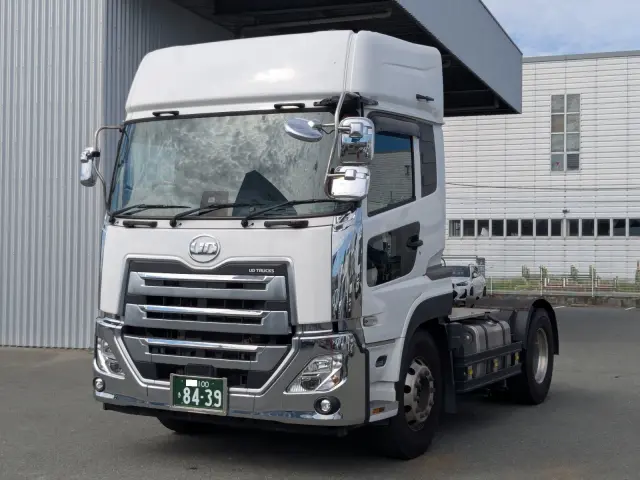 ＵＤ クオン 2RG-GK5DAB(2WD)の写真1