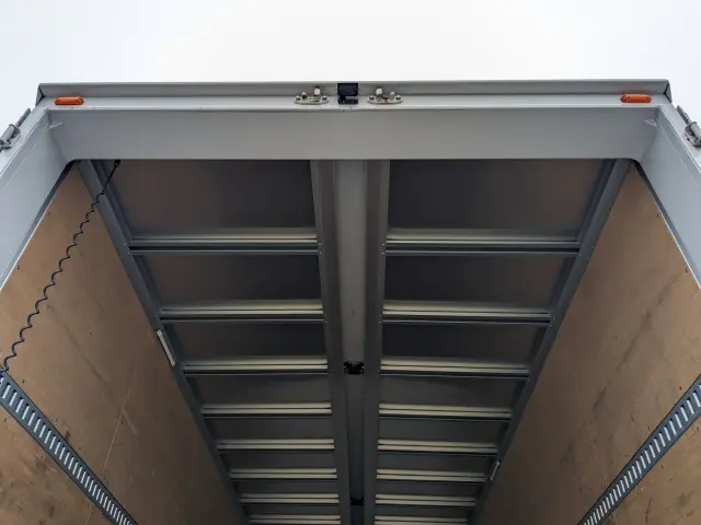 日野 レンジャー 2KG-FD2ABG(2WD)の写真12