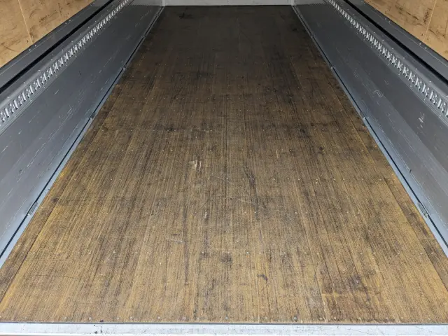 日野 レンジャー 2KG-FD2ABG(2WD)の写真13