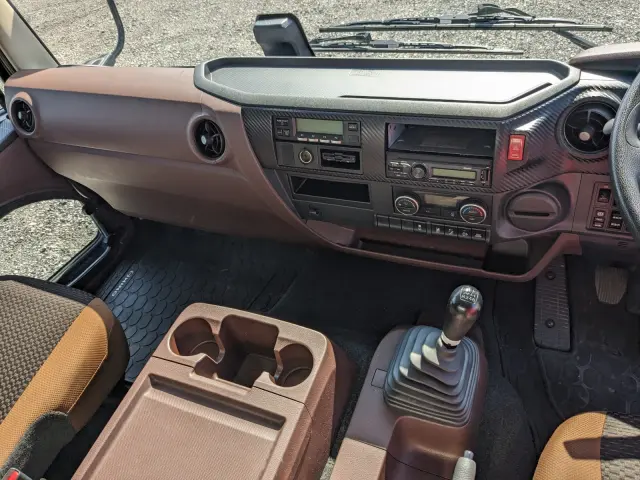 日野 レンジャー 2KG-FD2ABG(2WD)の写真13