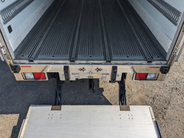 日野 レンジャー 2KG-FD2ABG(2WD)の写真18