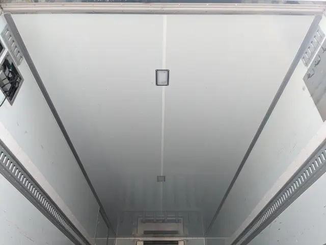 日野 レンジャー 2KG-FD2ABG(2WD)の写真21