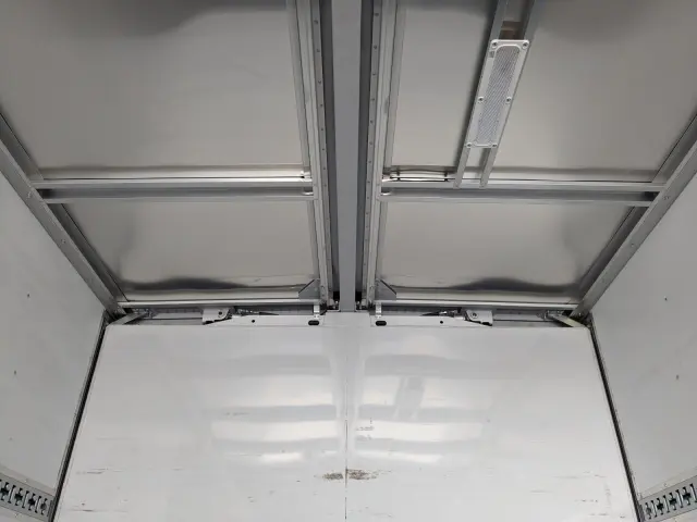 日野 レンジャー 2KG-FD2ABG(2WD)の写真24