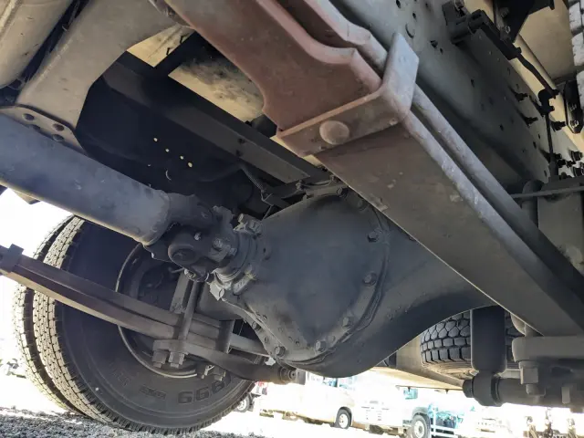 いすゞ フォワード 2KG-FK64F(2WD)の写真21