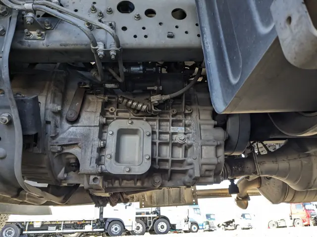 いすゞ フォワード 2KG-FK64F(2WD)の写真22