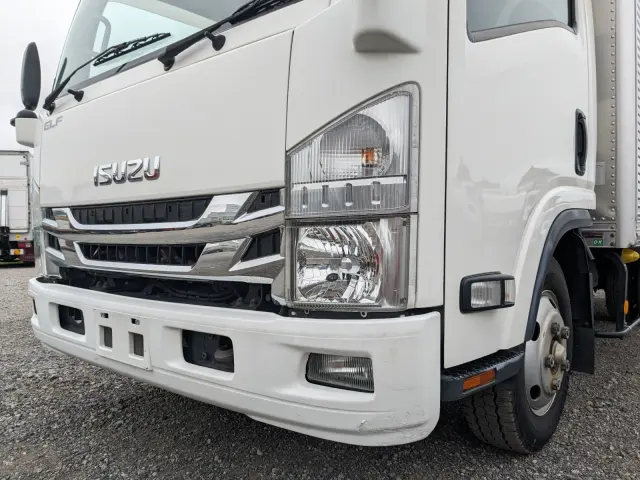いすゞ エルフ TRG-NPR85AN(2WD)の写真25