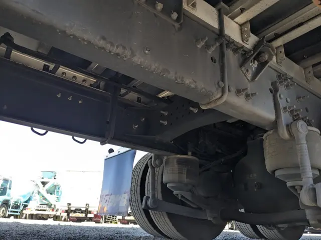 ＵＤ クオン 2PG-CG5CA(8x4)の写真34