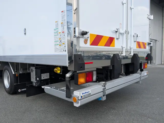 三菱 ファイター 2KG-FK65F(2WD)の写真7