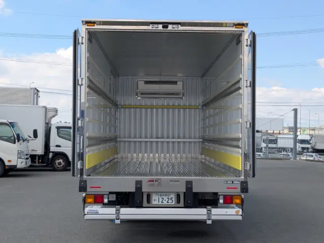 三菱 ファイター 2KG-FK65F(2WD)の写真6