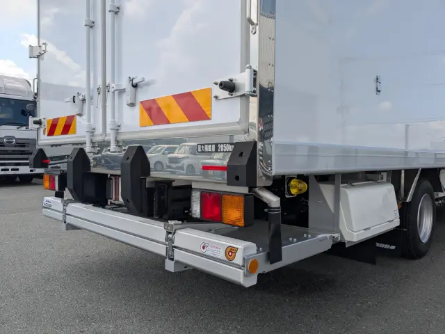 三菱 ファイター 2KG-FK65F(2WD)の写真8