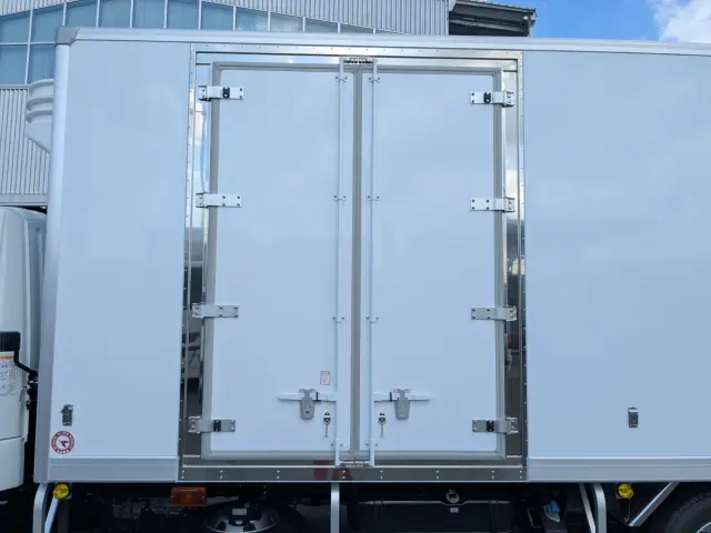 三菱 ファイター 2KG-FK65F(2WD)の写真13