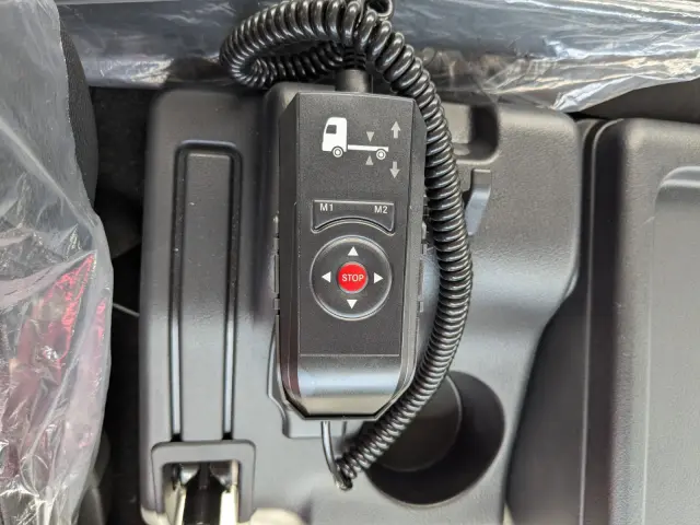 三菱 ファイター 2KG-FK65F(2WD)の写真21