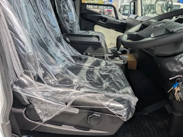三菱 ファイター 2KG-FK65F(2WD)の写真24