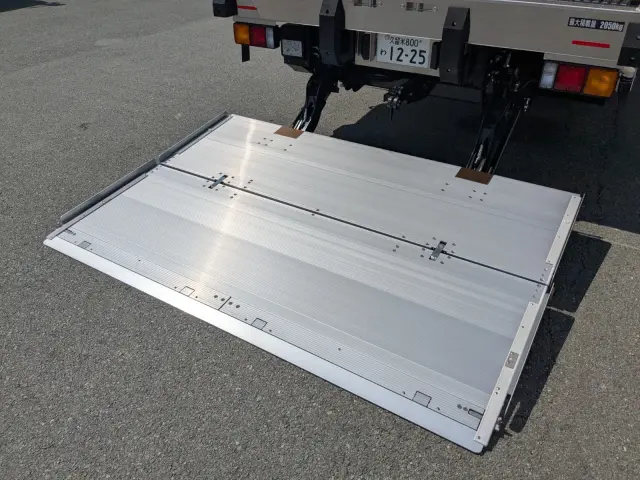 三菱 ファイター 2KG-FK65F(2WD)の写真39