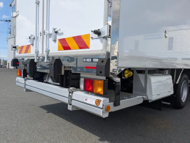 三菱 ファイター 2KG-FK65F(2WD)の写真8
