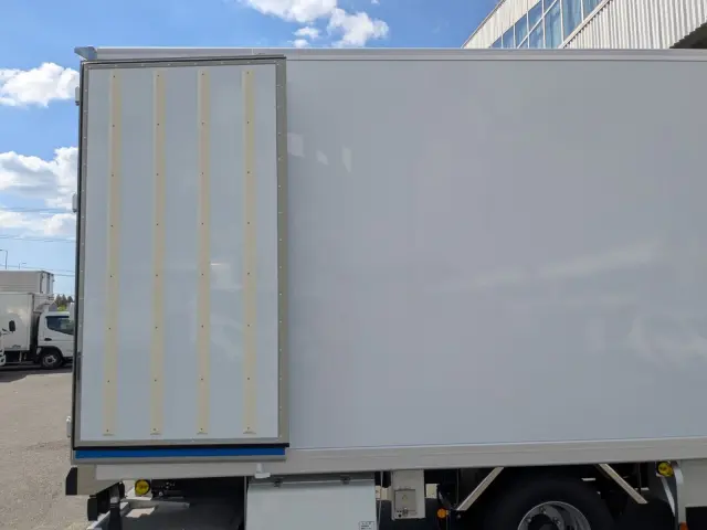 三菱 ファイター 2KG-FK65F(2WD)の写真22