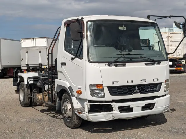 三菱 ファイター TKG-FK71F(2WD)の写真2