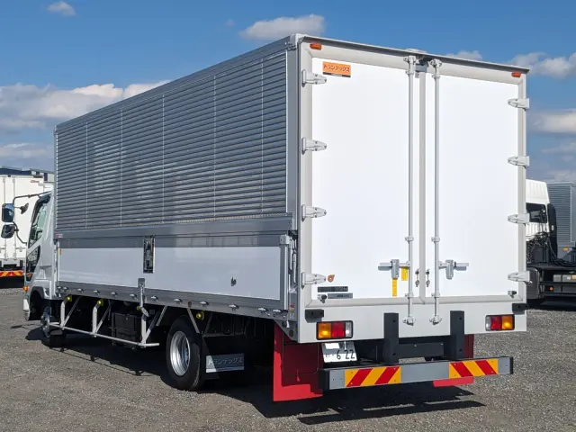 三菱 ファイター 2KG-FK65F(2WD)の写真3