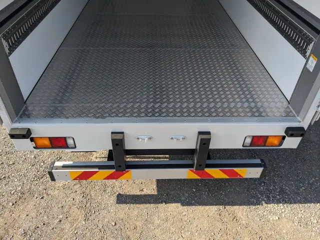 三菱 ファイター 2KG-FK65F(2WD)の写真11