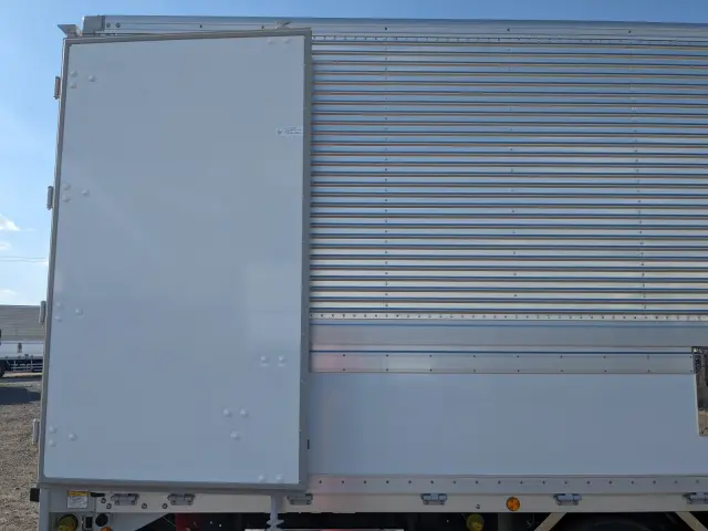 三菱 ファイター 2KG-FK65F(2WD)の写真34