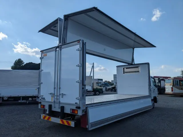 三菱 ファイター 2KG-FK65F(2WD)の写真38