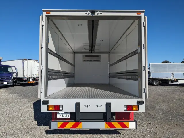 三菱 ファイター 2KG-FK65F(2WD)の写真10