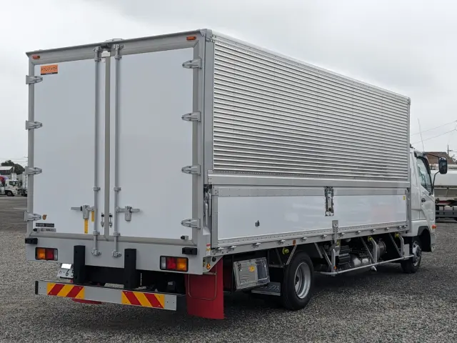 三菱 ファイター 2KG-FK65F(2WD)の写真4