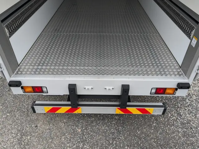 三菱 ファイター 2KG-FK65F(2WD)の写真11