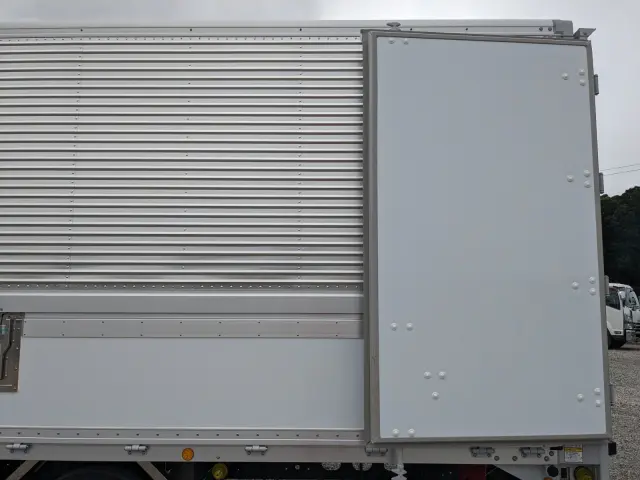 三菱 ファイター 2KG-FK65F(2WD)の写真20