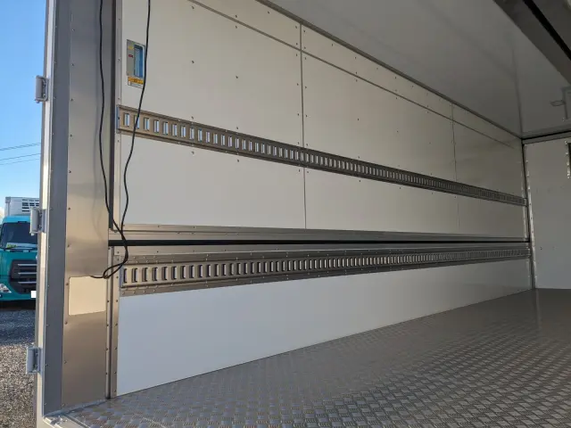 三菱 ファイター 2KG-FK65F(2WD)の写真21