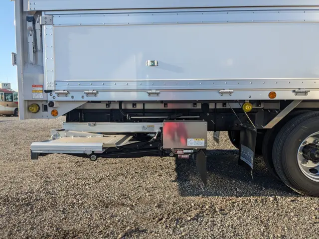 三菱 ファイター 2KG-FK65F(2WD)の写真35