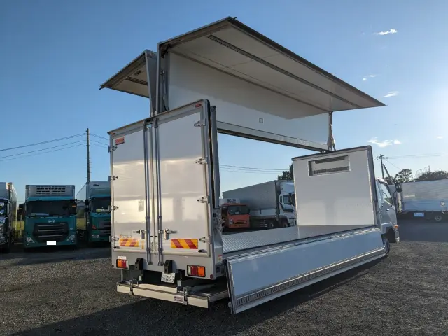 三菱 ファイター 2KG-FK65F(2WD)の写真39