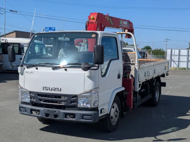 いすゞ エルフ TPG-NKR85R(2WD)の写真1