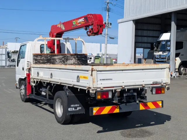 いすゞ エルフ TPG-NKR85R(2WD)の写真3