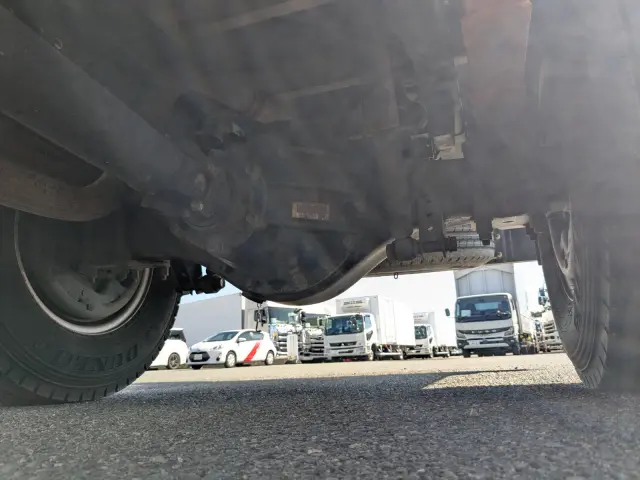 いすゞ エルフ TPG-NKR85R(2WD)の写真10
