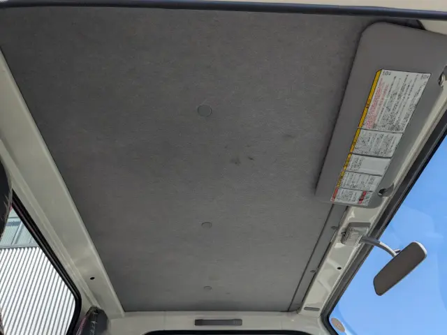 いすゞ エルフ TPG-NKR85R(2WD)の写真22