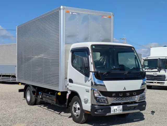 三菱 キャンター 2RG-FEA20(2WD)の写真2