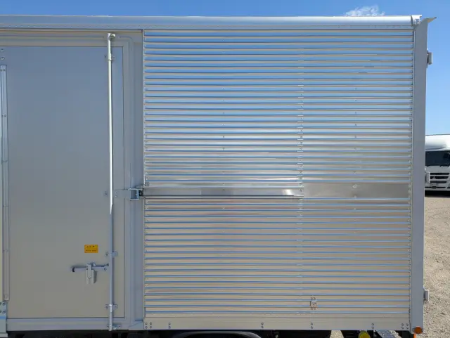 三菱 キャンター 2RG-FEA20(2WD)の写真14